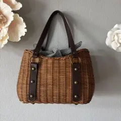 【美品】籠バッグ　チェック布結びタイプ　籐製かごバッグ　お値下げ