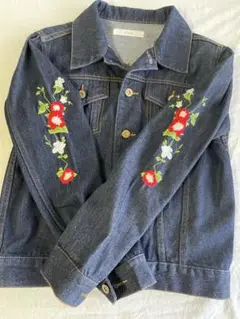刺繍デニムジャケット
