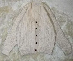 Item thumbnail for item 6812bc1e-3c1e-42dd-8c55-3957317b1f3a