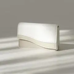 エパール　マルチカードケース