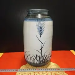 有田焼 日展陶芸作家 草場正人 共箱 在銘 染付 細密絵 花瓶 花入 飾壷 有田焼 日展陶芸作家 草場正人 共箱 在銘 染付 細密絵 花瓶 花入