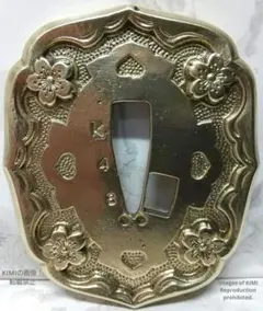 九八式軍刀の鍔 真鍮製 桜 九八式軍刀 Gunto Tsuba 軍装美術 K48 2025年最新】軍刀 九八式の人気アイテム - メルカリ