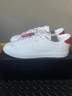 NIKE AIR ZOOM テニスクラシック 27.5cm 新品未使用