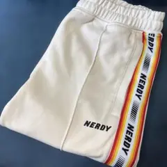 NERDY ホワイト　ジャージパンツ m