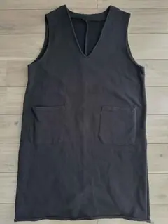 Vネックノースリーブスウェットワンピース●ジャンスカ●黒●膝丈●マタニティ