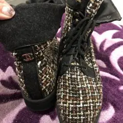 CHANELツイードココマークハイカットブーツ