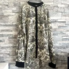 ブラウス　柄シャツ