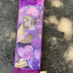 ディズニー ラプンツェル イージースケーター キックスクーター 4輪タイプ