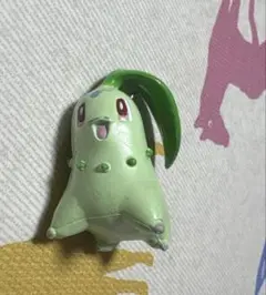 チコリータ　キーホルダー　ポケモン