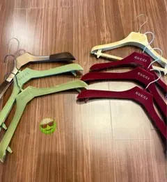 GUCCIハンガー7本セット