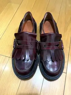 セリーヌCELINE フリンジ付ローファー巾着付き