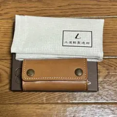 Item thumbnail for item 81355ab3-c2d1-48b2-b02f-9ed03c73579c