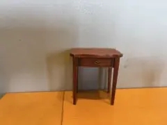 bodo hennig ボードヘニッヒ　ドールハウス　ドイツ　テーブル