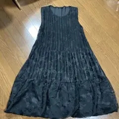 新品　Lascolinas ラスコリナス　ノースリーブワンピース　ジレ　黒