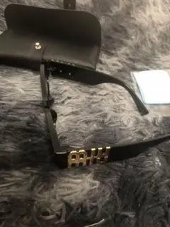 miu miu ブラック サングラス