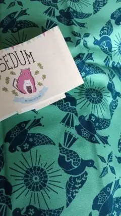 SEDUM 鳥と花のプリント生地