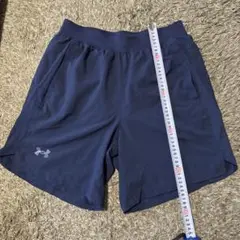 【超美品】Under Armour M ネイビー ハーフパンツ