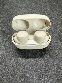 Item thumbnail for item 11df33d5-3fe6-4d77-ae71-c189d89ba33b