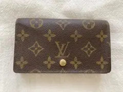 Item thumbnail for item 9ea41a6a-f650-44ac-a3ae-5d97b55854b7