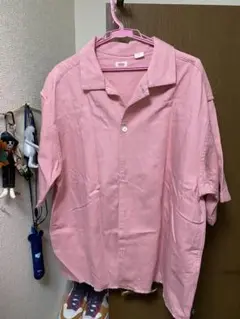 Levi's ピンク 半袖シャツ