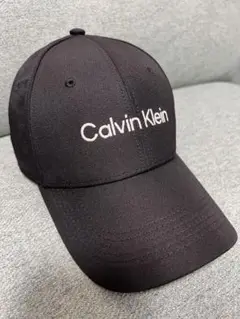 [美品] Calvin Klein ロゴ刺繍入りキャップ ユニセックス