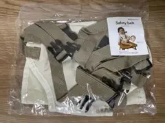 【新品未使用】スリーコインズ　スリコ　3COINS チェアベルト　ベビー用品