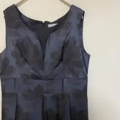 【美品】DAMA collection 11AR ネイビー　花柄ワンピース