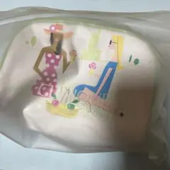 クリニークイーブンベターポーチのみ