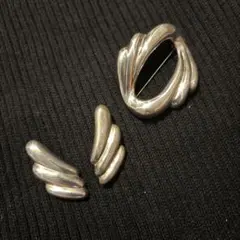 未使用品　ブローチ　イアリング　セット　シルバー　アクセサリー　一点物