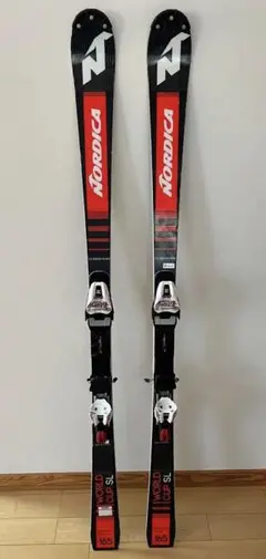 NORDICA  sl スキー板　143cm アルペン