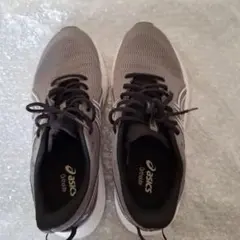 asics ランニングシューズ グレー　26cm