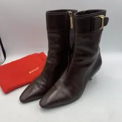 Item thumbnail for item c959246b-40f2-48ee-a79c-dae4ce699ed2