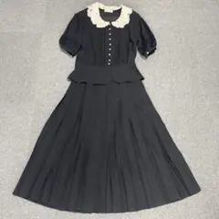 カネコイサオ ツーピースセットアップ ブラウススカート プリーツ ドット パール