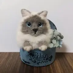 羊毛フェルト猫 ブローチ バーマン 猫