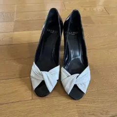 lacey's オープントゥ ハイヒール 白/黒 8cmヒール