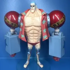 ONE PIECE ワンピース　フランキー フィギュア