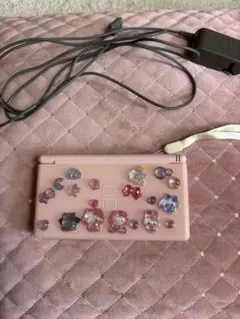 DS Lite 本体　ピンク　タッチペン付き　ACアダプター付き
