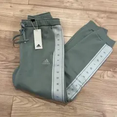 新品　adidas 裏起毛　パンツ
