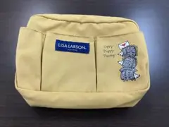 LISA LARSON