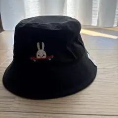 CUNE 黒バケットハット