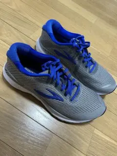 Brooks アドレナリンGTS 20. サイズ27.5センチ.グレー/ブルー