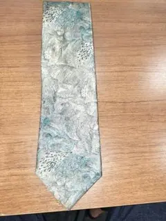LARJO シルク ネクタイ 青とシルバー