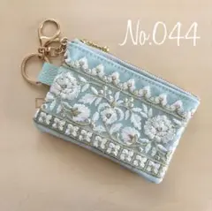No.044インド刺繍リボン フェイクレザーミニポーチ