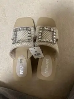 Item thumbnail for item c9339f96-9e7c-4467-b7e3-44f7e3ca6518