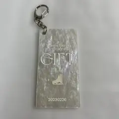 羽生結弦 GIFT アクリルキーホルダー 全3種 ポケット付きハンドタオル 2025年最新】羽生結弦giftキーホルダーの人気アイテム - メルカリ