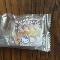 マツケンサンバ ハローキティ ふらっとめじるしアクセサリー　デザインC ガチャ