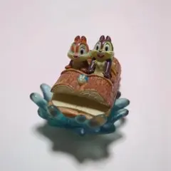 チップとデール　スプラッシュマウンテンチャーム　ディズニーリゾート