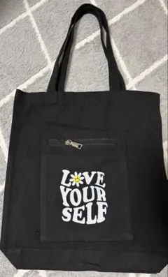 LOVE YOUR SELF トートバッグ　ブラック
