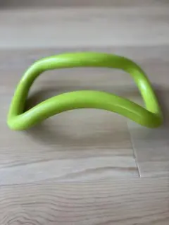 ウェーブストレッチリング　グリーン