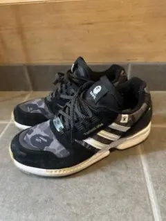 UNDEFEATED　メディコムトイ　黒 2025年最新】UNDEFEATED ZX 8000の人気アイテム - メルカリ